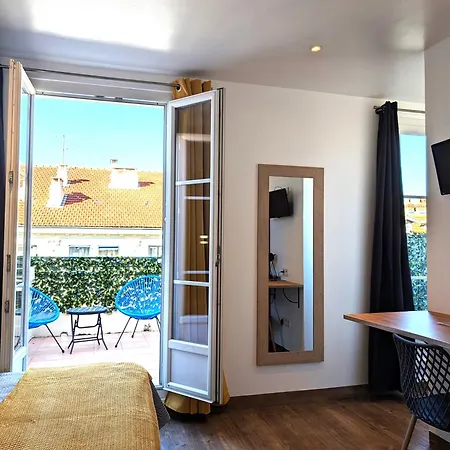Hotel H33 Niza
