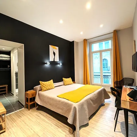H33 Hotel Niza