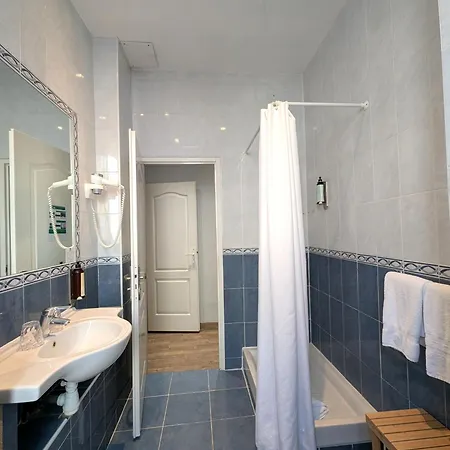 Hotel H33 Niza
